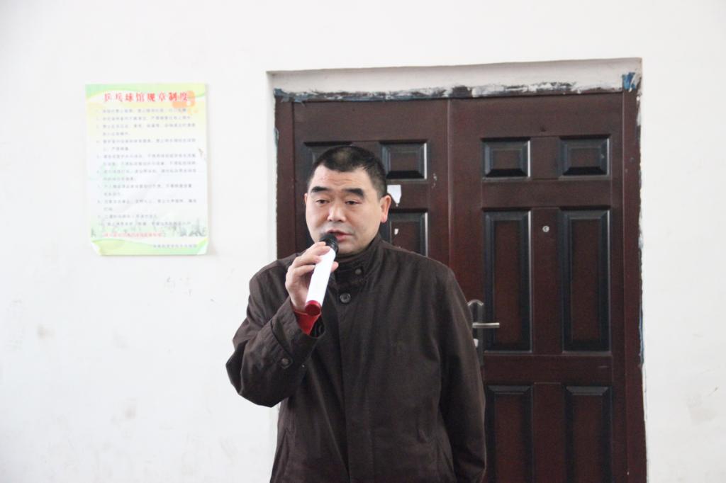 图为肖松老师(于敏摄)